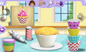 Play Little Cupcake Maker Game